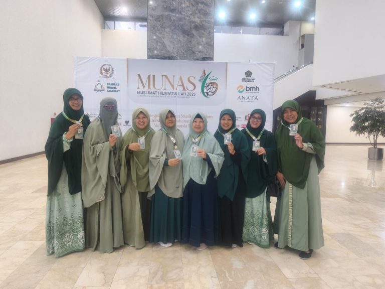 Pengurus Wilayah Mushida Jatim Hadiri Pembukaan Munas VI Muslimat Hidayatullah di Gedung DPR RI, Jakarta