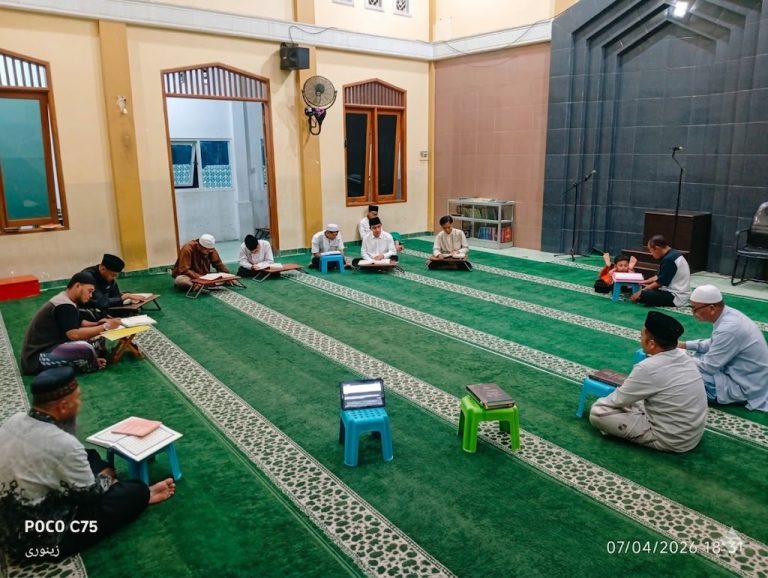 Investasi Akhirat di Setiap Langkah: Halaqoh DPD Hidayatullah Bondowoso Kupas Keutamaan Memakmurkan Masjid